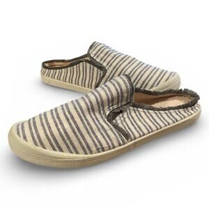 Maurices Women's Mules 11M Cream Gray Stripes Canvas Slip On Close Toe Shoes